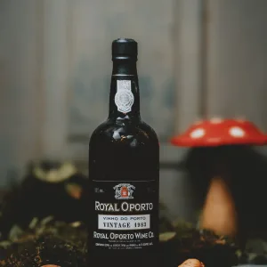 Real Companhia Velha - Royal Oporto Vintage 1983