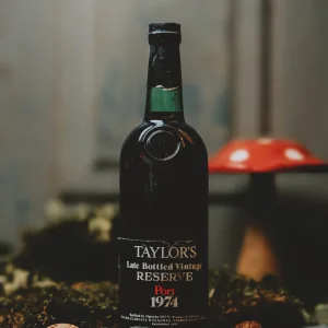 Taylor's LBV Reserve 1974