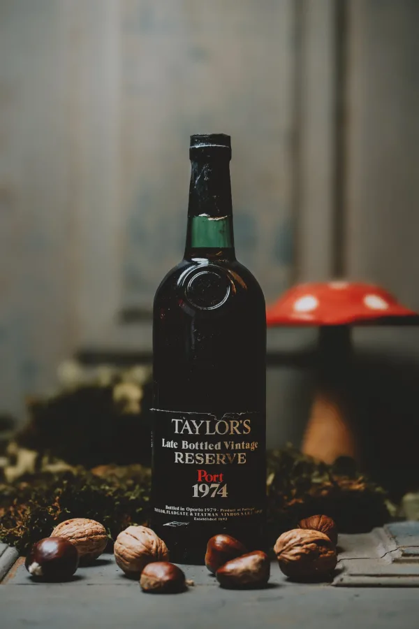 Taylor's LBV Reserve 1974