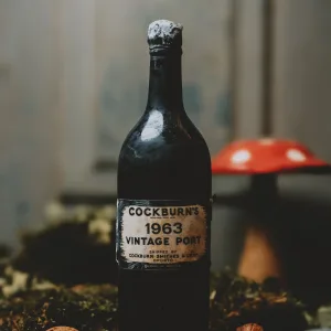 Cockburn's - Vintage Port 1963