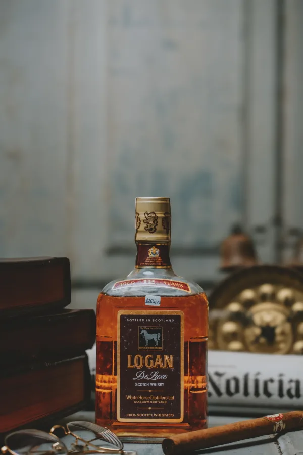 Logan De Luxe - 12 anos