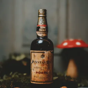 Constantino's - Vinho Velho do Porto(Sobreira 40)
